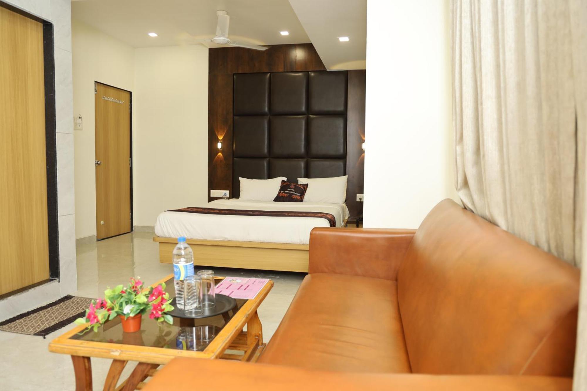 Hotel Satyam Residency Navi Mumbai Exterior photo